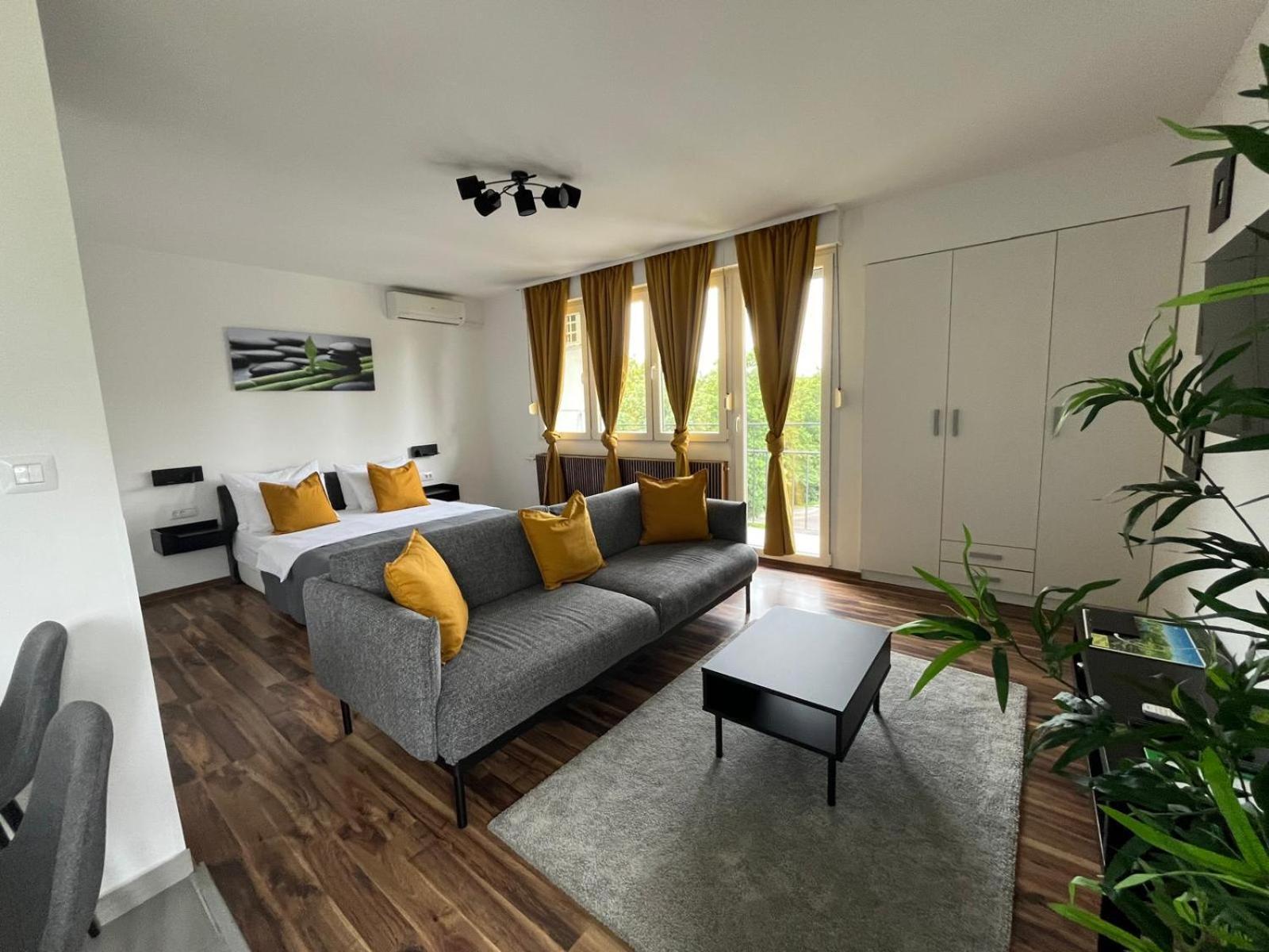 Eva Luxury Rooms & Apartments Plitvicka Jezera Exterior photo